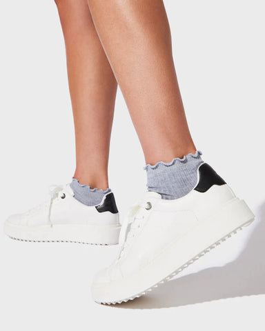 STEVE MADDEN Catcher Sneaker White/Black Cancelled order