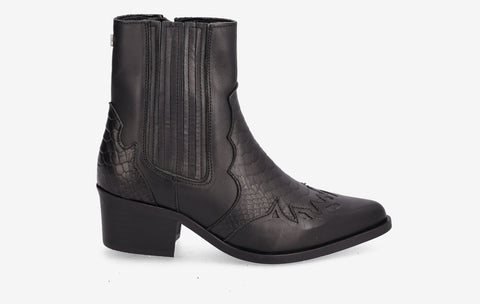 STEVE MADDEN Selena Black Croco Cowboy boots